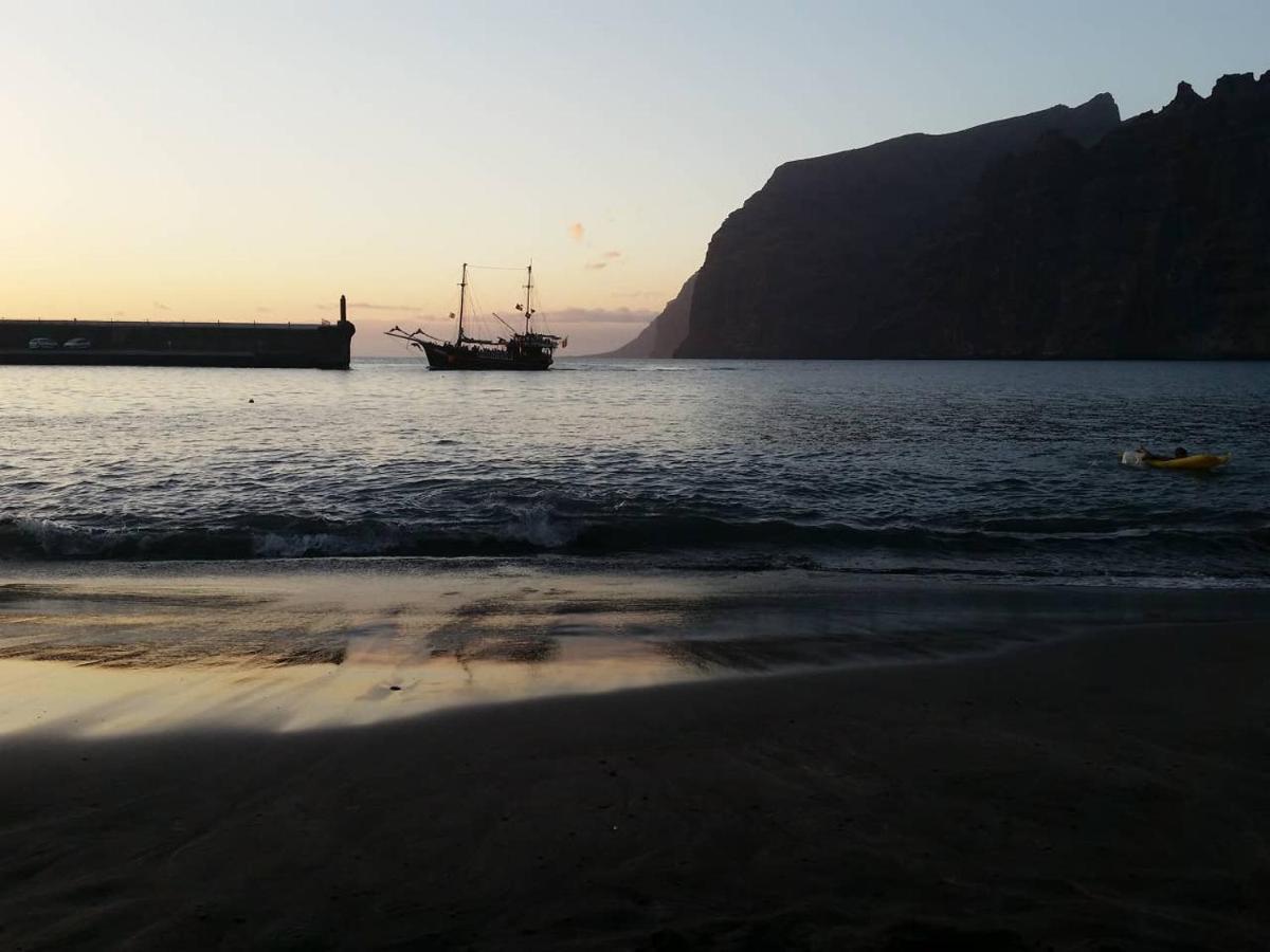 Acantilados De Los Gigantes, Islas Canarias, Espana Acantilado de los Gigantes Екстериор снимка